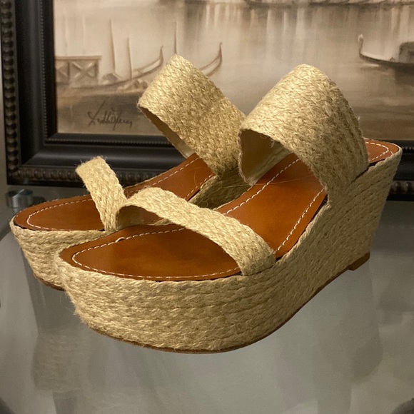 Elizabeth and James Natural Slip On Espadrilles - Picture 1 of 3